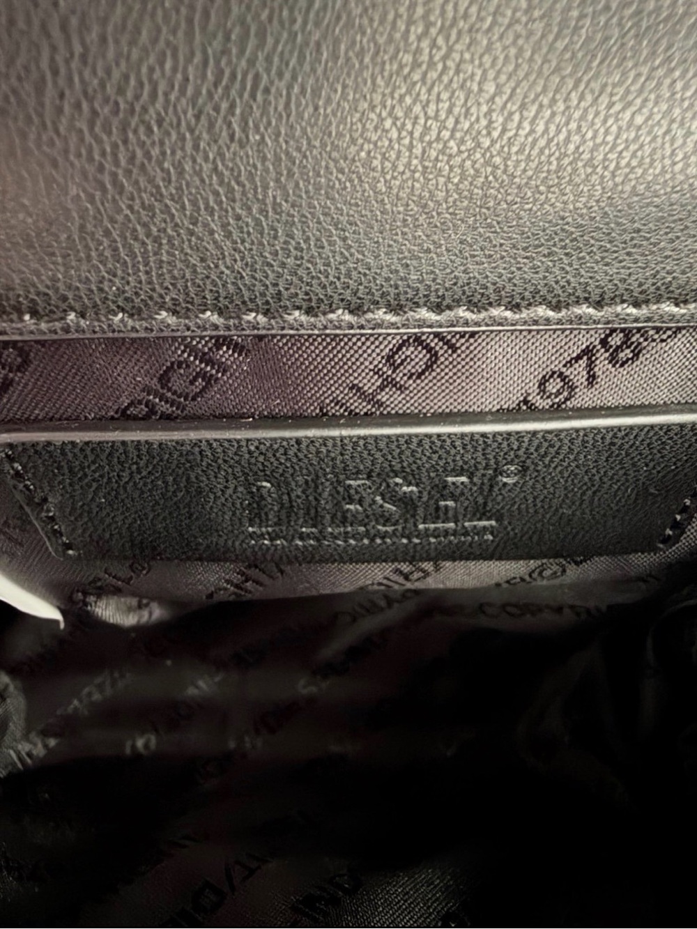 DIESEL® Small Saffiano Faux Leather Crossbody Bag NWT - Picture 11 of 12
